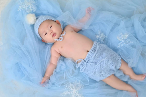 漯河宝宝打嗝是什么原因